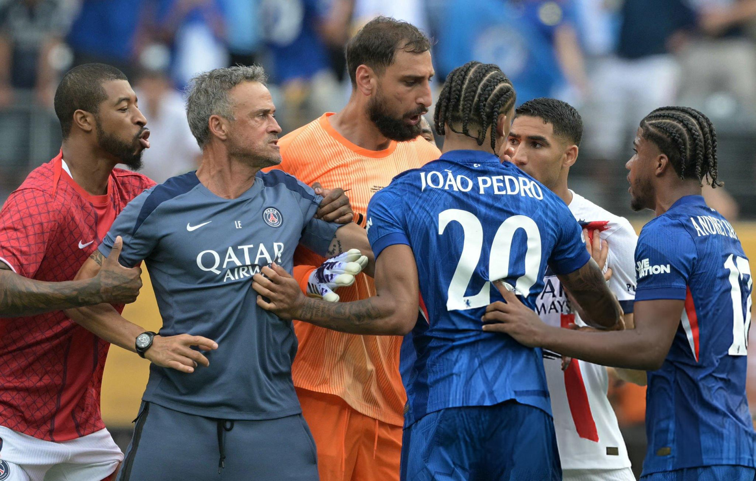 欧冠烽火淬蓝军:切尔西的逆袭与重生